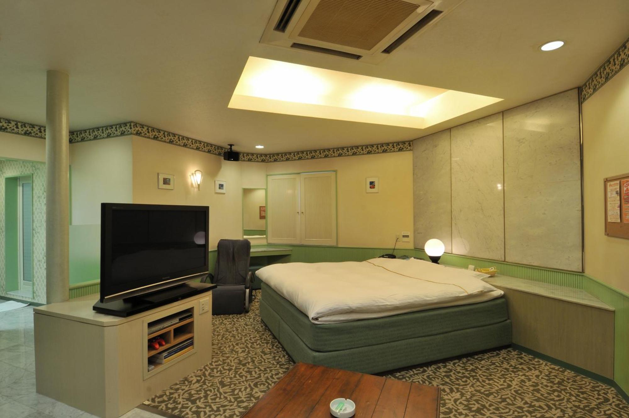 Hotel Venus Kanie (Adults Only) Bagian luar foto