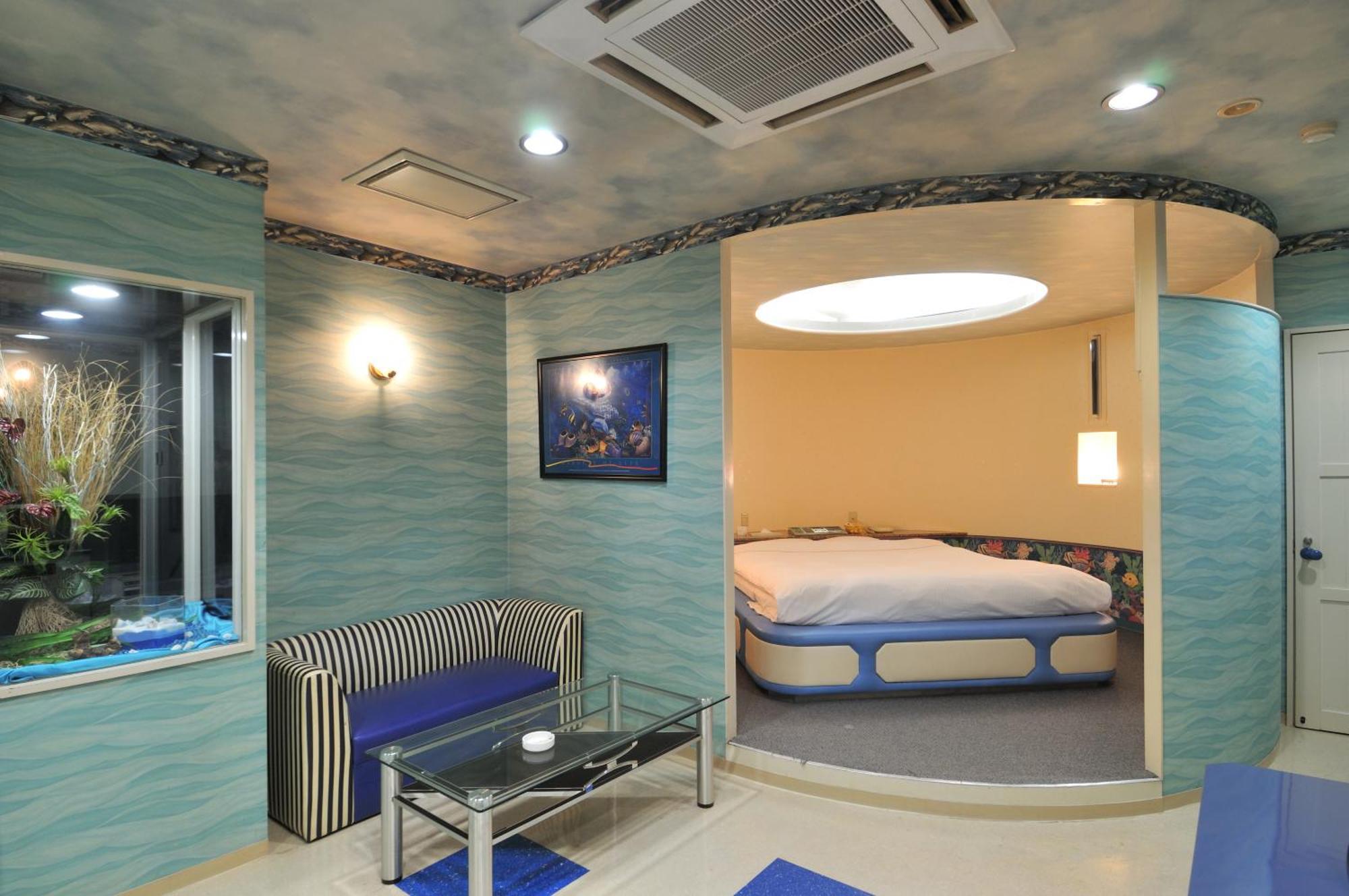 Hotel Venus Kanie (Adults Only) Bagian luar foto
