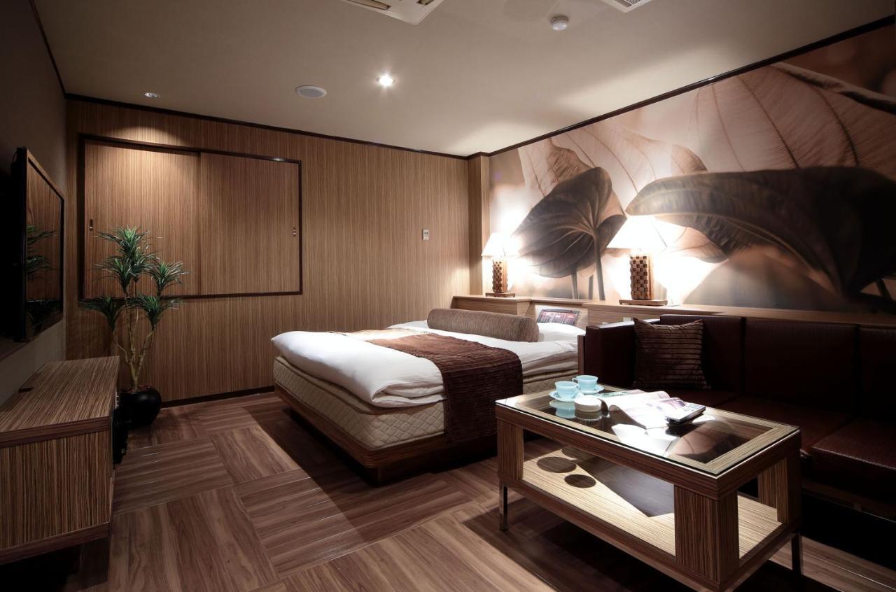 Hotel Venus Kanie (Adults Only) Bagian luar foto