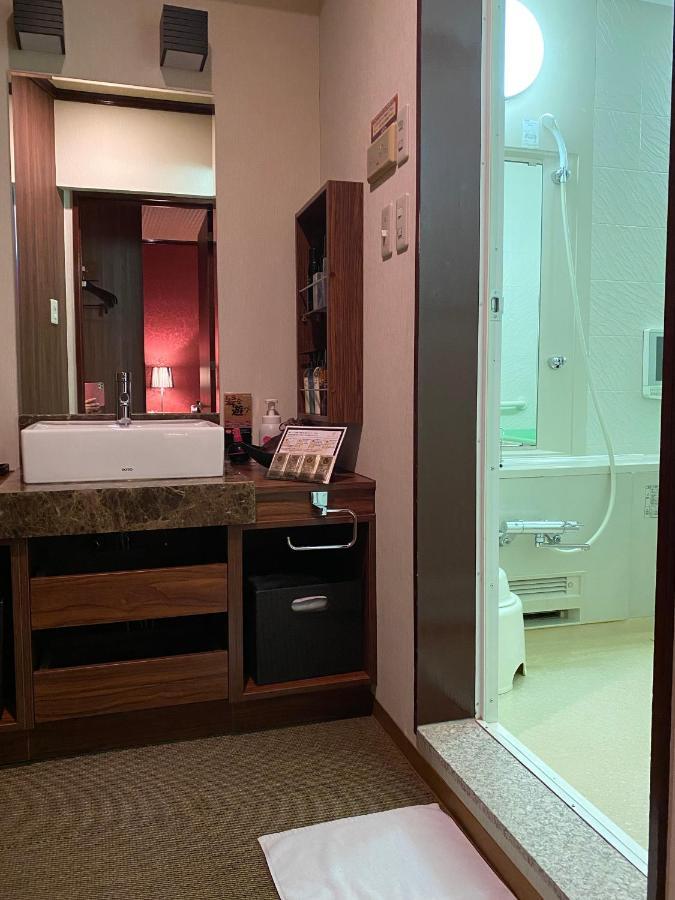 Hotel Venus Kanie (Adults Only) Bagian luar foto